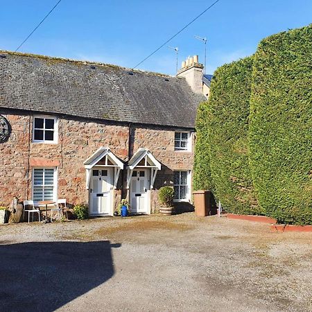 Alexander Cottage Inverness Exterior photo